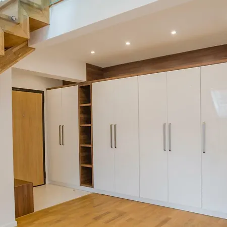 Premium Penthouse Grand 아파트 *